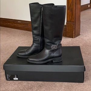 Black coach riding boots